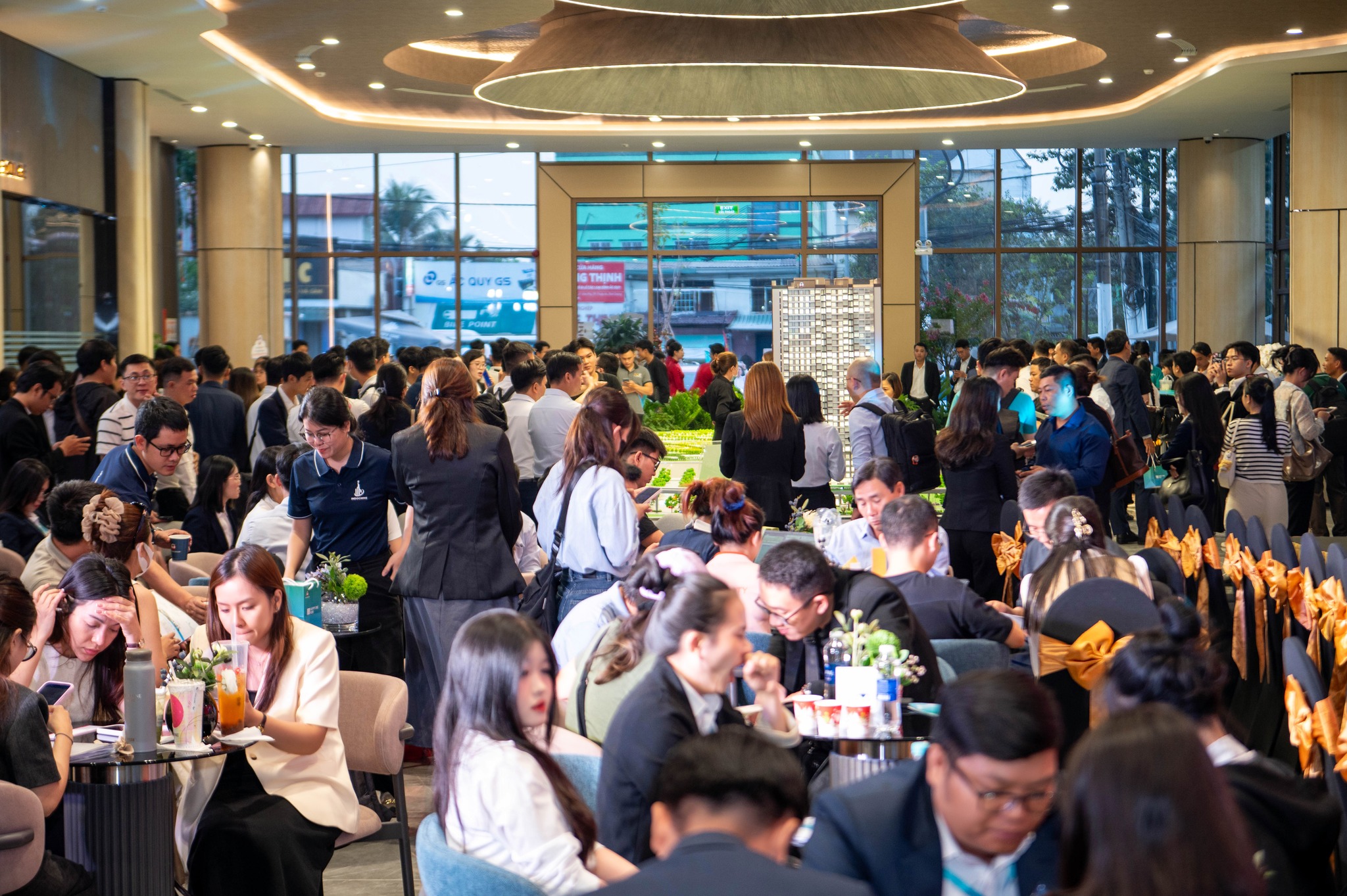 Khai trương nhà mẫu Happy One Mori